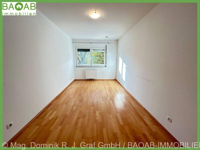 ATTRAKTIVE WOHNUNG IN WAIDMANNSDORF I TOP LAGE | 1 OG I BALKON I NIEDRIGE BK I INKLUSIVE CARPORT