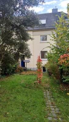Attraktives Reihenhaus mit 5 Zimmern in Mülheim an der Ruhr - Saarn