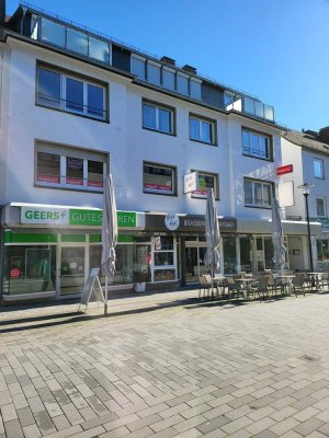 2 ZKB mit großer Terrasse zentral in Fußgängerzone