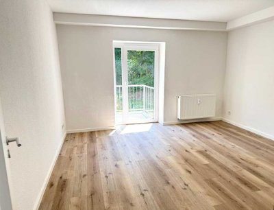 RUHIGES Haus * eigener GARTEN-Anteil * Wohnküche * MODERNES BAD * für 1-2 Personen!
