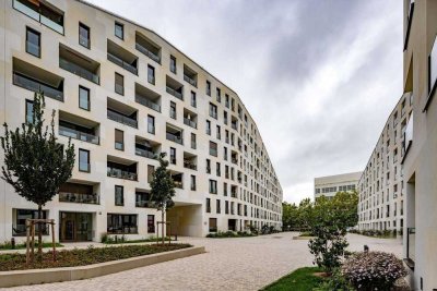 Moderne möblierte 2-Zimmer-Wohnung in München mit Balkon