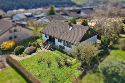 Viel Raum für neue Geschichten – Einfamilienhaus mit Garten & Herz