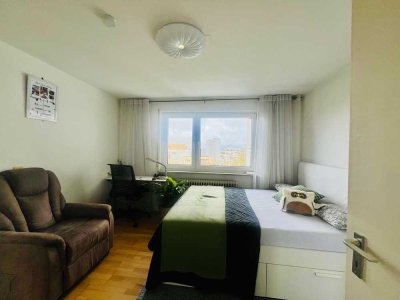 A room in an apartment for short time - Dec & Jan(Sublet)