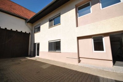 Saniertes Doppelhaus in zweiter Reihe!