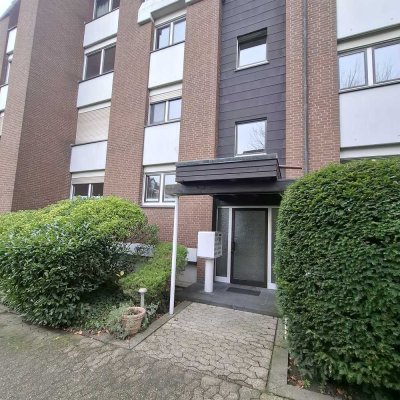 3 Zimmer Wohnung mit Balkon in Köln-Junkersdorf