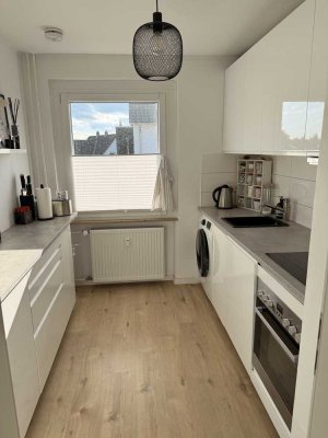 Nachmieter gesucht: 2-Zimmer-Wohnung mit EBK und Balkon in Braunschweig