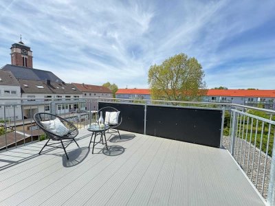 Erstbezug nach Sanierung! Stilvolle 3-Zimmerwohnung mit zusätzlichem Raum für Arbeiten & Leben