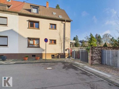 Großzügiges Reihenendhaus mit sehr großer Garage und Sonnengrundstück