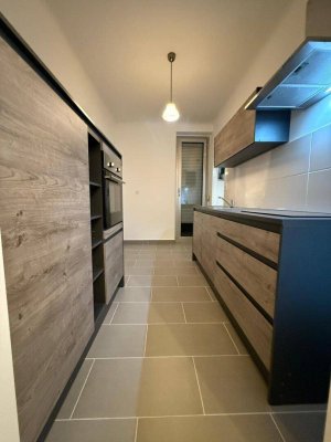 Altbauflair &amp; Wohnkomfort - vermietete 2 Zimmer-Wohnung mit Loggia im Herzen Eisenstadts