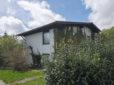 Einfamilienhaus mit ELW  in Riedern - provisionsfrei!