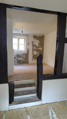 charmante 1-Zimmer-Wohnung zum selber renovieren - ideal für Pendler oder Singles