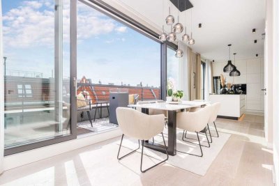 Stylisches City-Penthouse mit Dachterrasse & lichtdurchfluteter Fensterfront