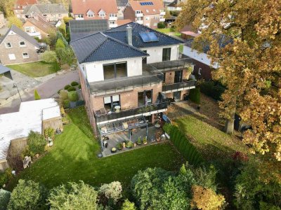 Modernes Penthouse mit Dachterrasse, Kamin & Carports – Wohnen in Bestlage von Trittau