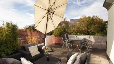 Exklusive 3-Zimmer-Dachgeschosswohnung mit Weitblick in Herrenberg-Mönchberg