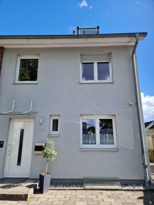 Ansprechendes und gepflegtes 4-Zimmer-Reihenendhaus in Bottrop Boy