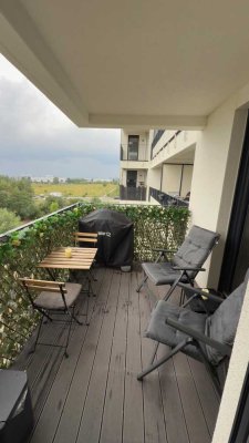 Exklusive 1,5-Zimmer-Wohnung mit gehobener Innenausstattung mit EBK in Schönefeld