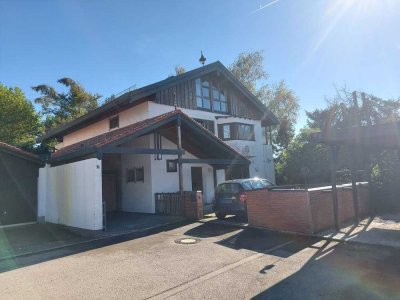 Architektenhaus mit großem Grundstück in Holzkirchen