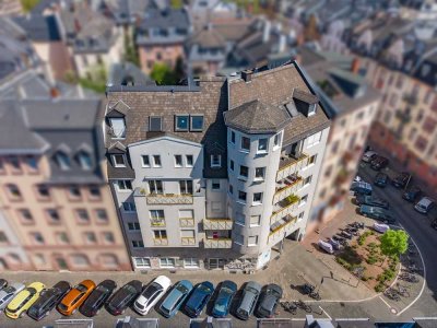 ++Lichtdurchflutete 3,5-Zimmer Maisonette in Frankfurt-Bornheim++