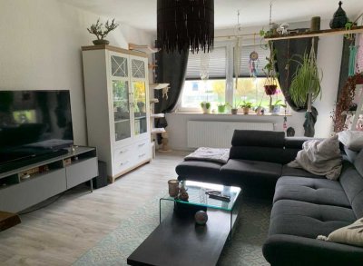 Gepflegte Zweizimmerwohnung mit Terrasse und EBK