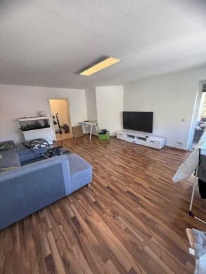 Helle 2-Zimmerwohnung mit ca. 72 qm, Balkon und TG-Stellplatz ab sofort bis zum 30.06.26 anzumieten!
