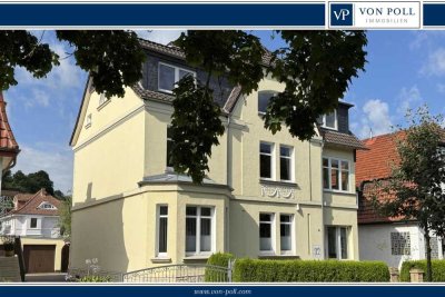 Charakteristisch und Individuell - Großzügige Villa in exponierter Lage mit Garten und Pool