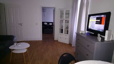 Stilvolle, modernisierte 2-Zimmer-Wohnung mit Einbauküche in Pforzheim