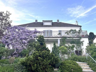 Herrschaftliches Anwesen in exklusiver Aussichtslage von Korntal-Münchingen - provisionsfrei