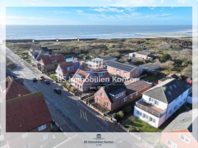Nur wenige Meter vom Strand entfernt! Einfamilienhaus mit Anbau, Garage, Wintergarten und Gartenhaus