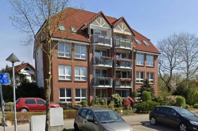 Renovierte 3-Raum-Erdgeschosswohnung mit Balkon und Einbauküche in Schwerin-Friedrichsthal