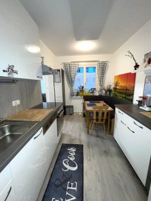 Anleger - Kompakte Wohnung mit Lift und Loggia in zentraler Stadtlage