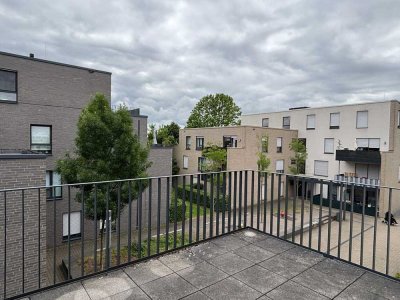 Hochwertige 3-Zimmer-Wohnung mit Balkonblick und Aufzug in Köln