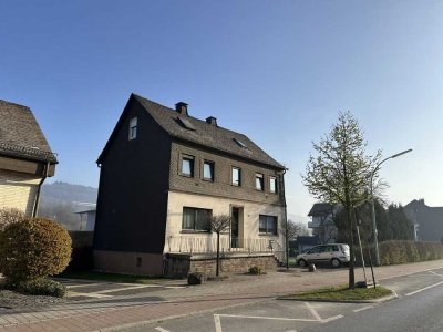 /Viel Platz für die Familie  mit sonnigem Garten und Charme!