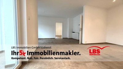 Neuwertig Wohnen im Altbau- stilvoll kernsaniert
