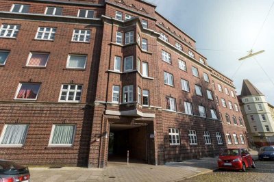 Gepflegte 2-Zimmer-Wohnung mit Balkon in Bremerhaven-Lehe!