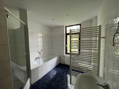 2 Zimmer Wohnung mit Balkon