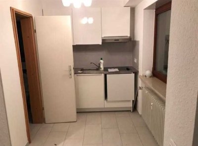 Sanierte Wohnung mit einem Zimmer und EBK in Ehrenkirchen