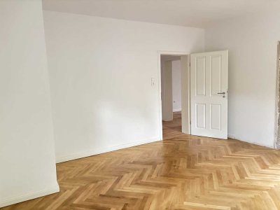 Helle 3-Zimmer-Altbauwohnung mit offener Wohnküche – zentral in Durlach, bezugsfrei ab 01.07.