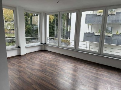 Helle 3-Zimmer-Wohnung mit 2 Balkonen, Grünblick & hochwertiger Ausstattung
