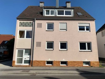 Komplett vermietetes, teilmodernisiertes  3-Familienhaus in Crailsheim