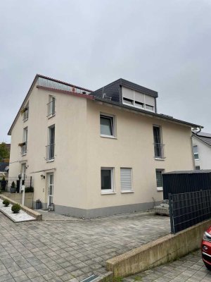 Doppelhaushälfte in Erbach ab 01.06. frei