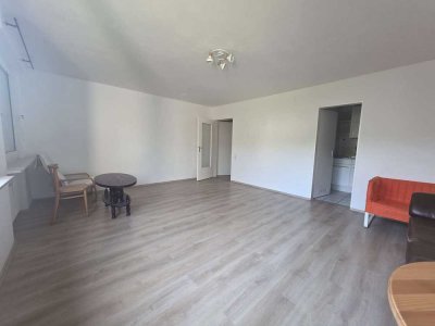 Möblierte Einzimmerwohnung im Erdgeschoss