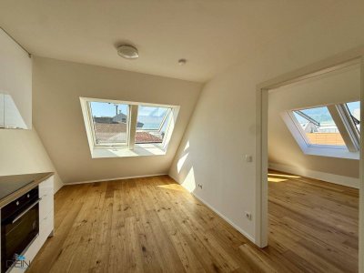 ANLEGER ODER EIGENNUTZER! HELLE 2 ZIMMER DG-WOHNUNG VIS-A-VIS U6 BURGGASSE/STADTHALLE!