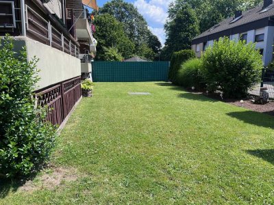 Schöne und gepflegte 3-Zimmer-DG-Wohnung in Marl, mit Einbauküche, Gartenanteil und Stellplatz