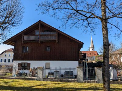 Geschmackvolle 3-Zimmer-Wohnung mit Balkon in Otterfing