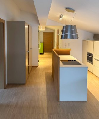 Exclusive 3 Zimmerwohnung in Top Lage