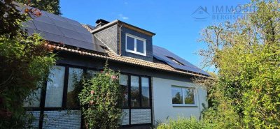 FAMILIENIDYLL MIT VIEL PLATZ, GROSSEM GRUNDSTÜCK UND VIELEM MEHR!