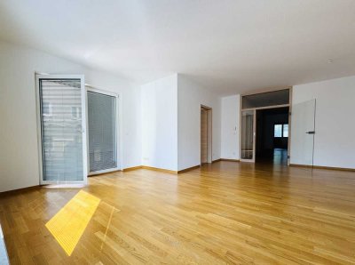 Hochwertige 4-Zimmer Stadtwohnung mit großem Balkon / Nähe ZEISS Hightech-Standort
