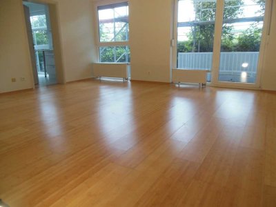 Schöne Sehr schöne 2 Zimmer Eigentumswohnung in Taunusstein mit Balkon