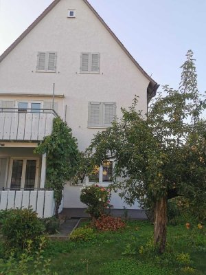 Exklusive 3-Zimmer-Wohnung mit EBK in Stuttgart