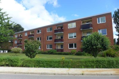 Stark sanierungsbedürftige 2 Zimmer-Eigentumswohnung in gepflegter Wohnanlage